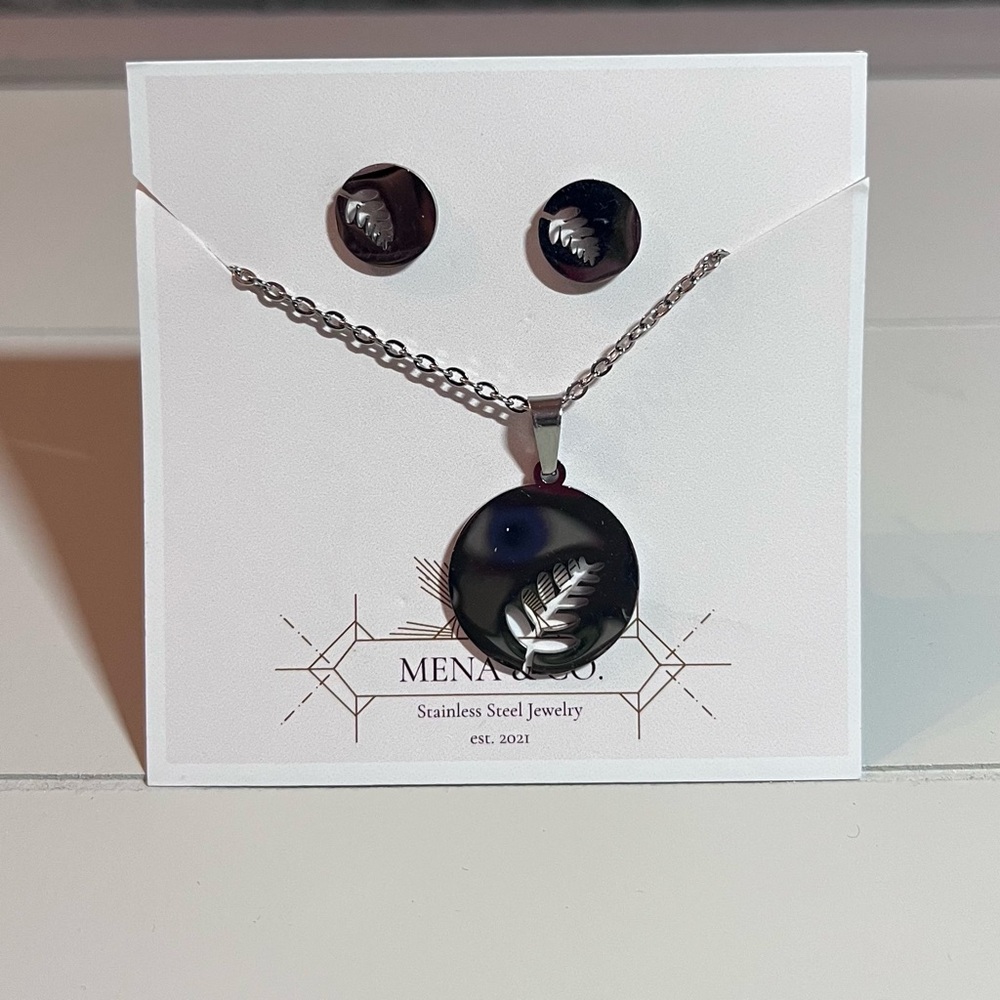 Silver Stainless Steel Jewelry 3 piece Set with Beautiful Delicate Leaf Design